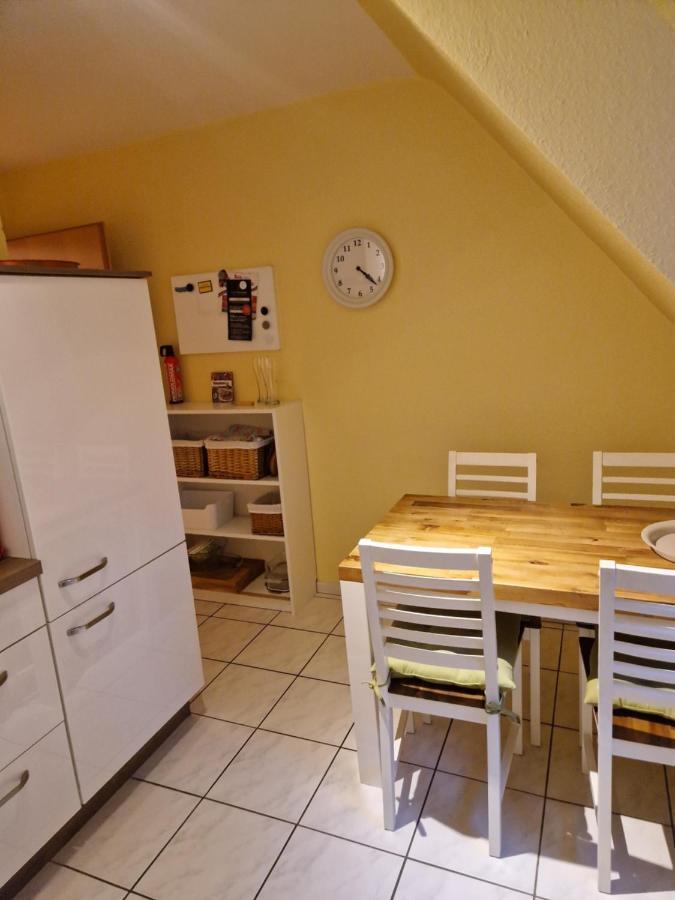 Ruhrpottbude - Private Ferienwohnung Im Herzen Des Ruhrgebiets Bochum Exteriör bild